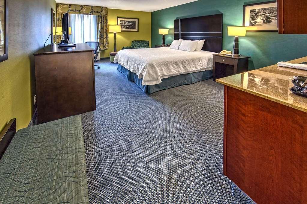 Hampton Inn Greensburg Ruang foto