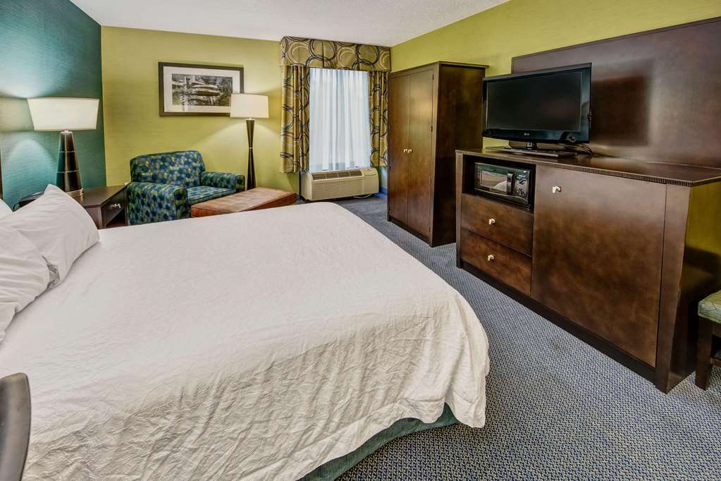 Hampton Inn Greensburg Ruang foto